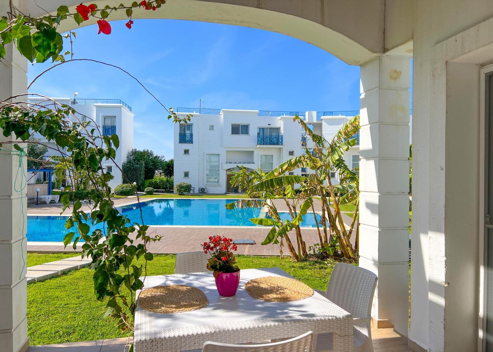 Garden Loft Apt With Pool In Alsancak Kyrenia Kyrenia  Extérieur photo