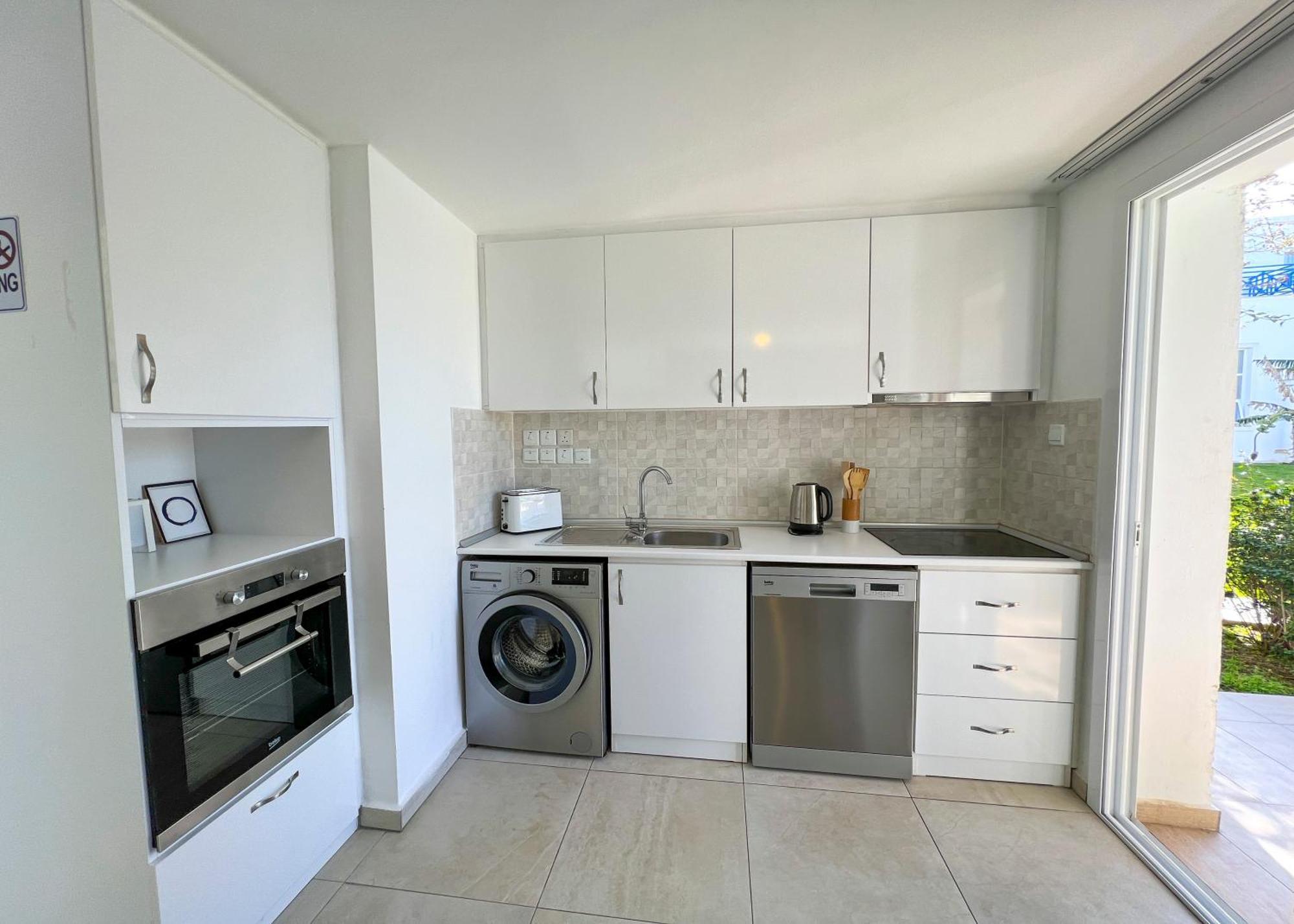 Garden Loft Apt With Pool In Alsancak Kyrenia Kyrenia  Extérieur photo